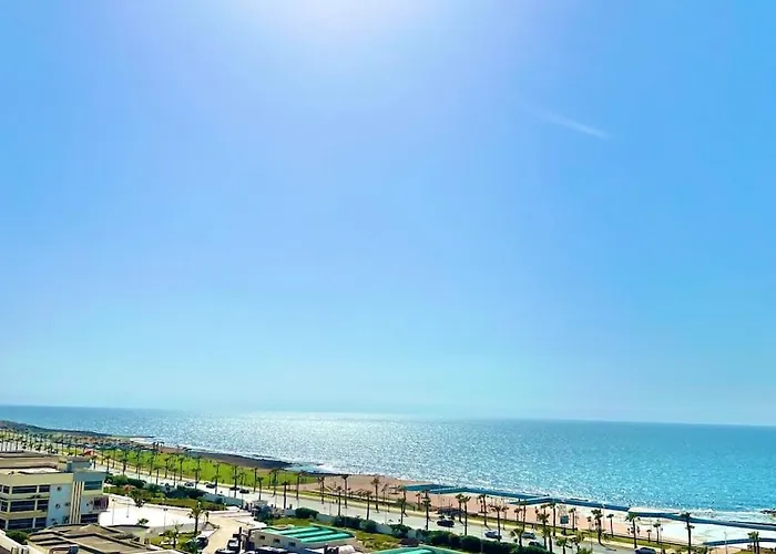 N28 Apartment 3 Bedrooms - Gym, Perfect Stay Guaranteed