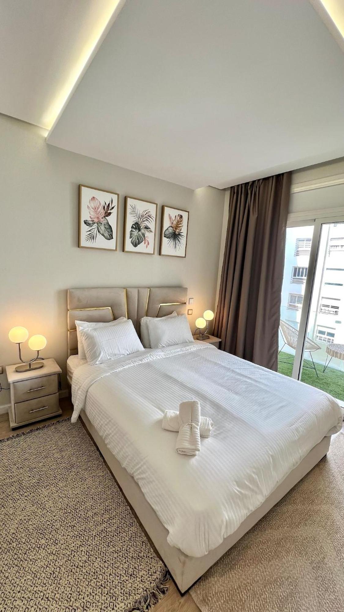 N28 3 Bedrooms - Gym, Perfect Guaranteed Apartment *