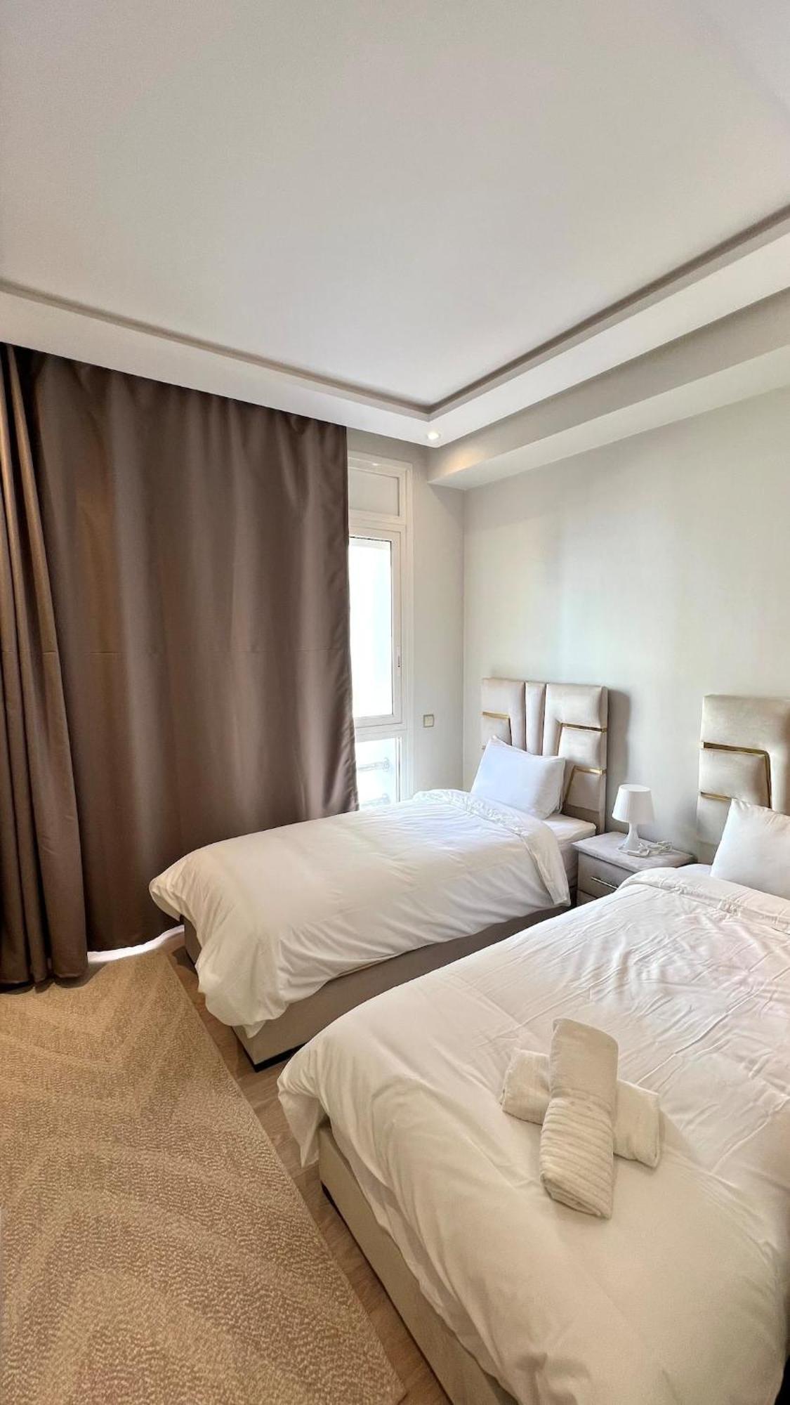 N28 3 Bedrooms - Gym, Perfect Guaranteed Apartment